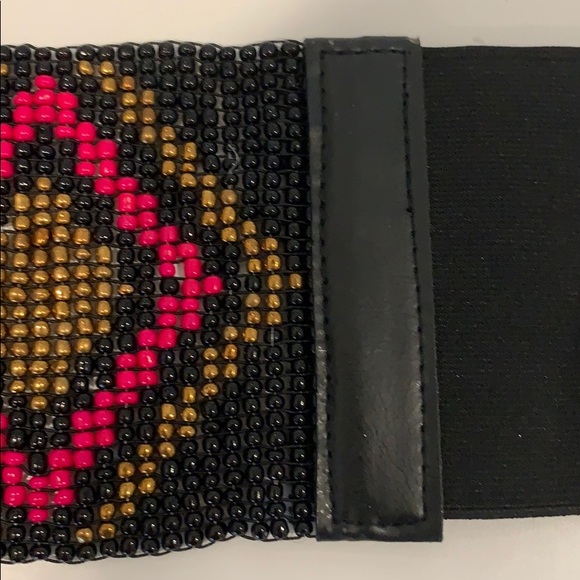 LF BELT BEADED BRAND NEW - Picture 2 of 6